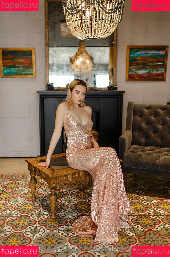 kira_kitsune Onlyfans Photo Gallery 