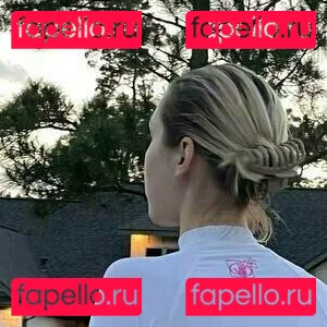 kira_kitsune Onlyfans Photo Gallery 