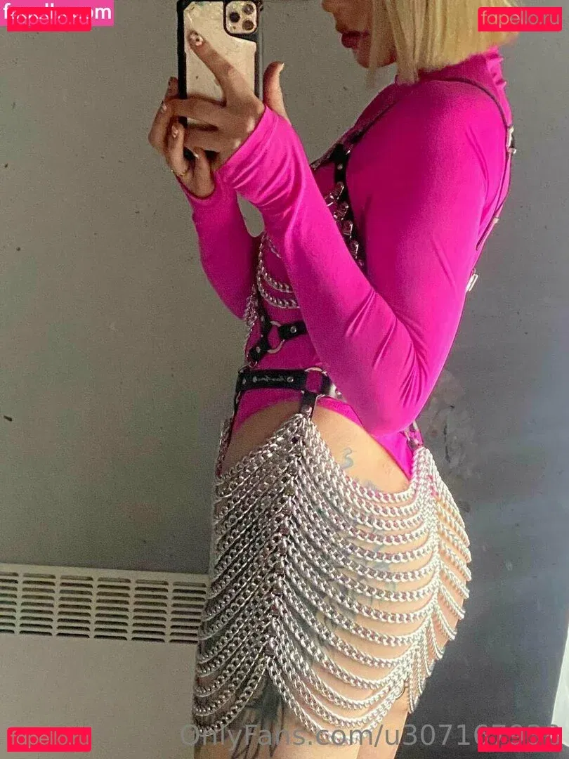 kira_kitsune Onlyfans Photo Gallery 