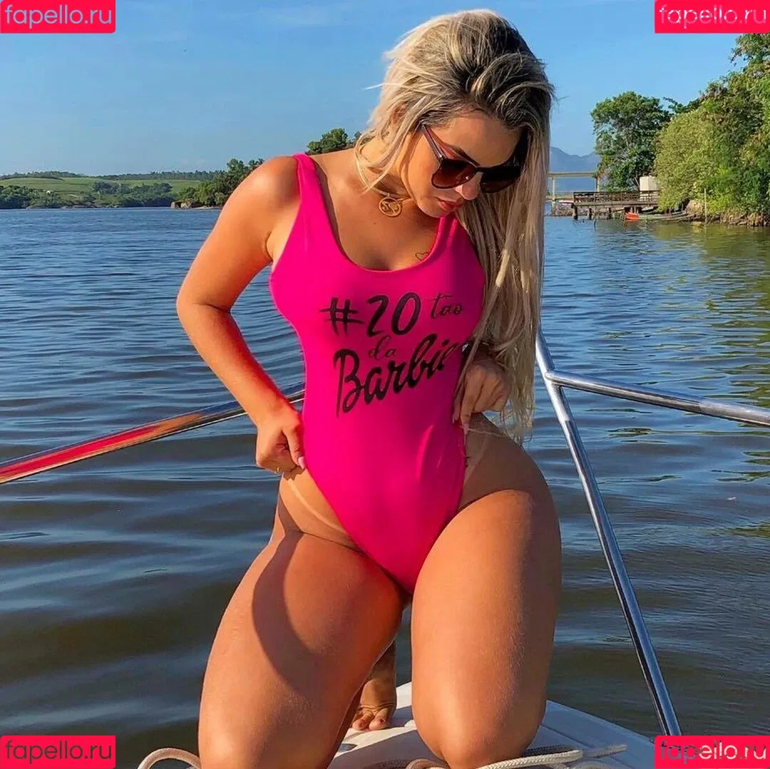 Larissa Rovetta Onlyfans Photo Gallery 