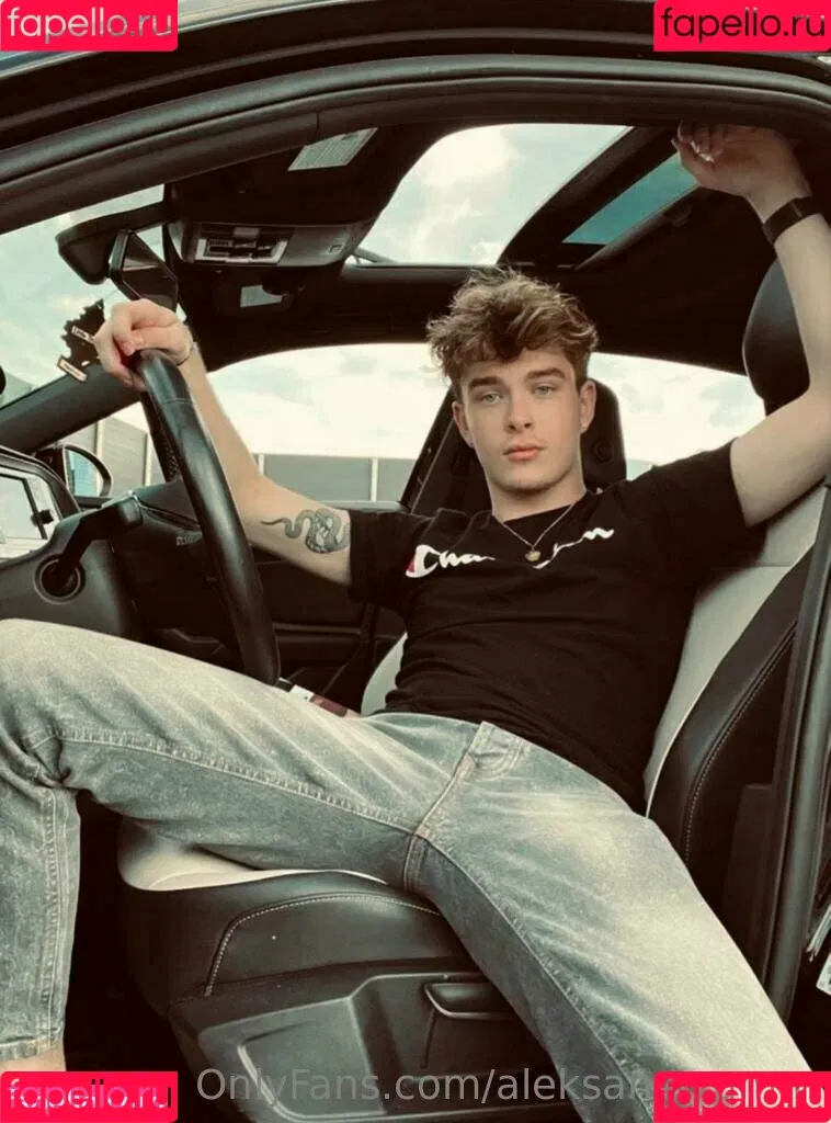 aleksandrramm Onlyfans Photo Gallery 