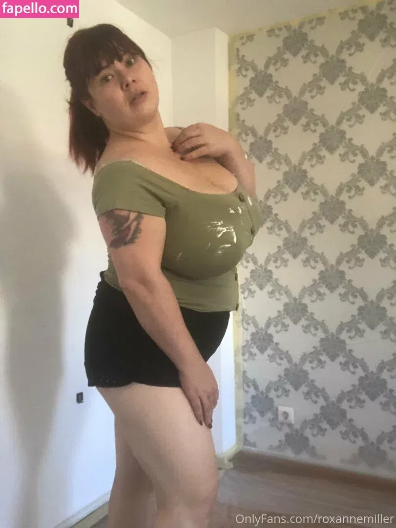 roxannemiller Onlyfans Photo Gallery 