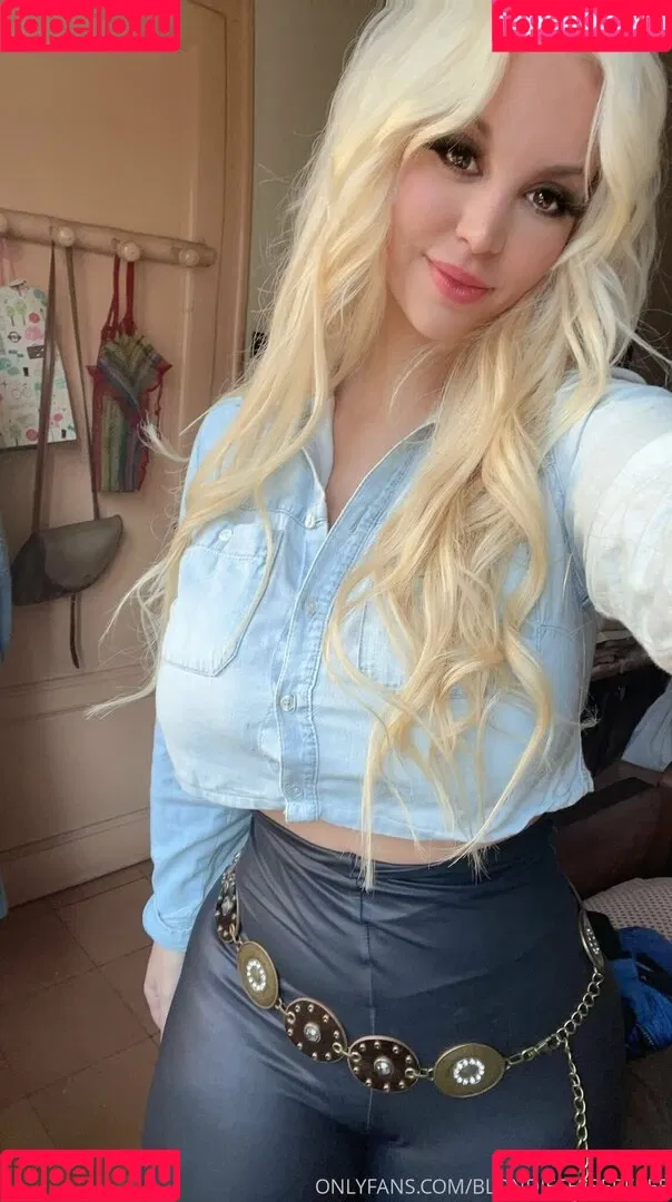 blondiefesserfree Onlyfans Photo Gallery 