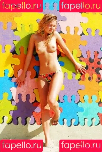 Gogo Stripper Onlyfans Photo Gallery 