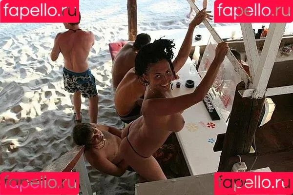 Gogo Stripper Onlyfans Photo Gallery 