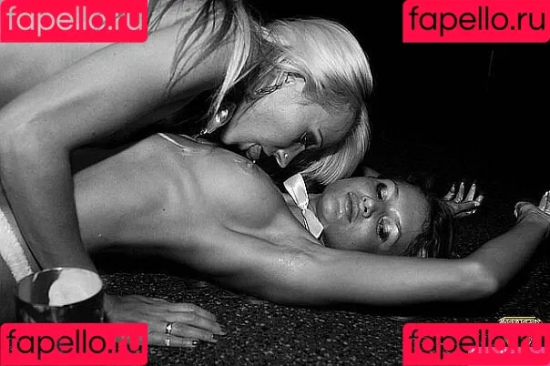 Gogo Stripper Onlyfans Photo Gallery 