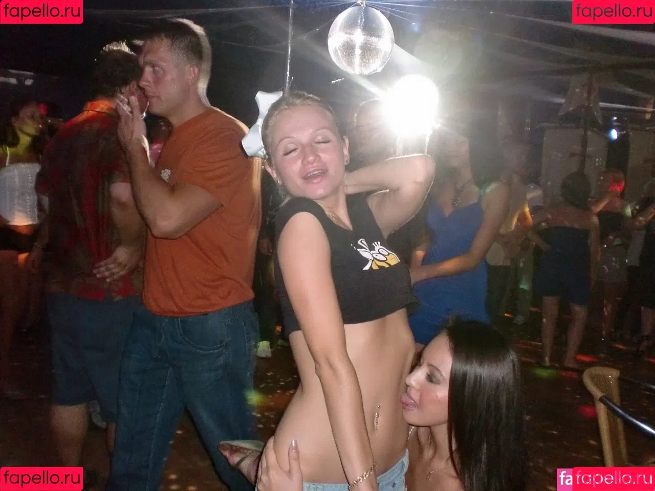 Gogo Stripper Onlyfans Photo Gallery 
