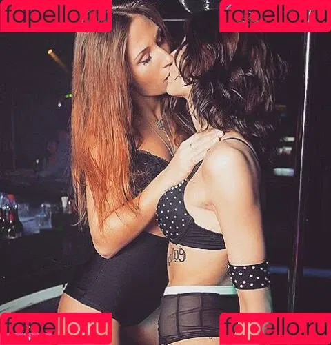 Gogo Stripper Onlyfans Photo Gallery 