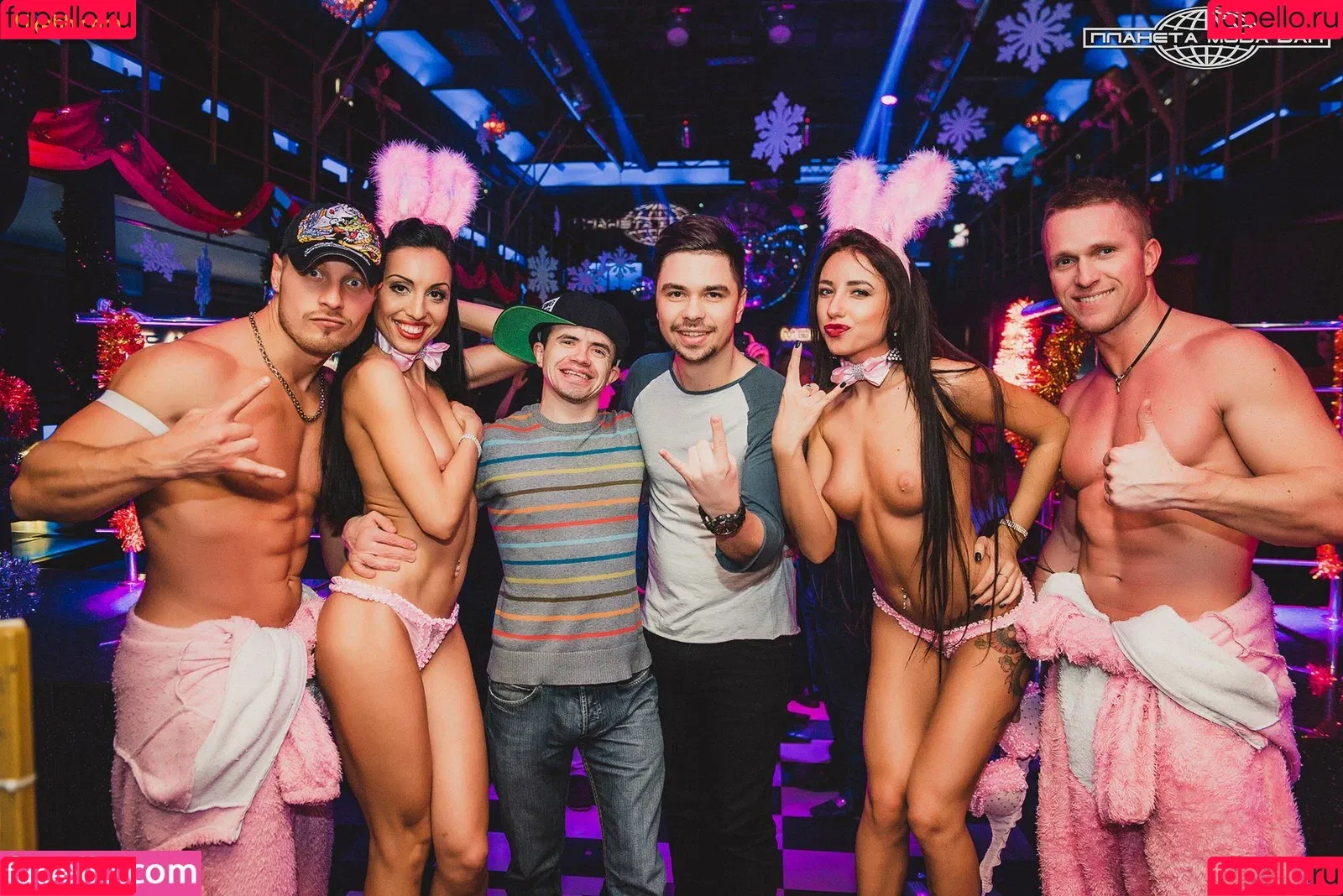 Gogo Stripper Onlyfans Photo Gallery 