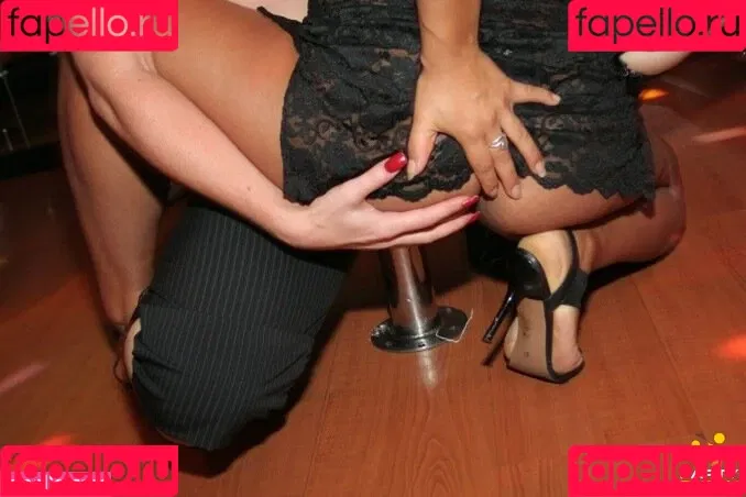 Gogo Stripper Onlyfans Photo Gallery 