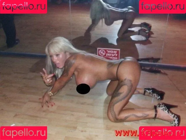 Gogo Stripper Onlyfans Photo Gallery 