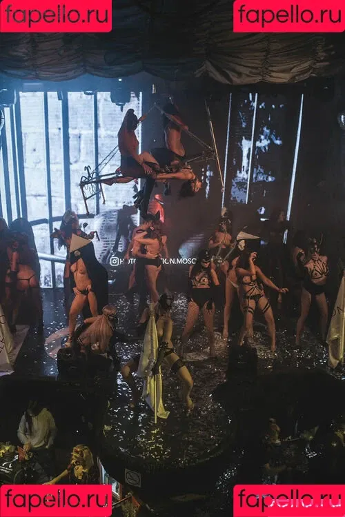 Gogo Stripper Onlyfans Photo Gallery 