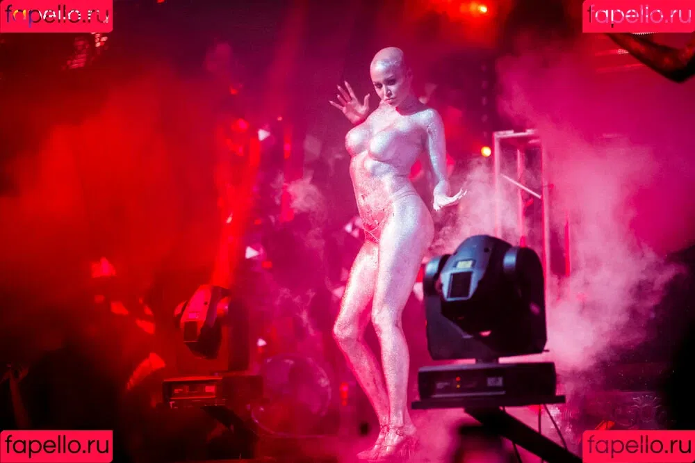 Gogo Stripper Onlyfans Photo Gallery 