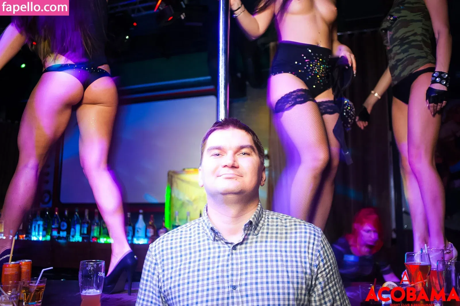 Gogo Stripper Onlyfans Photo Gallery 