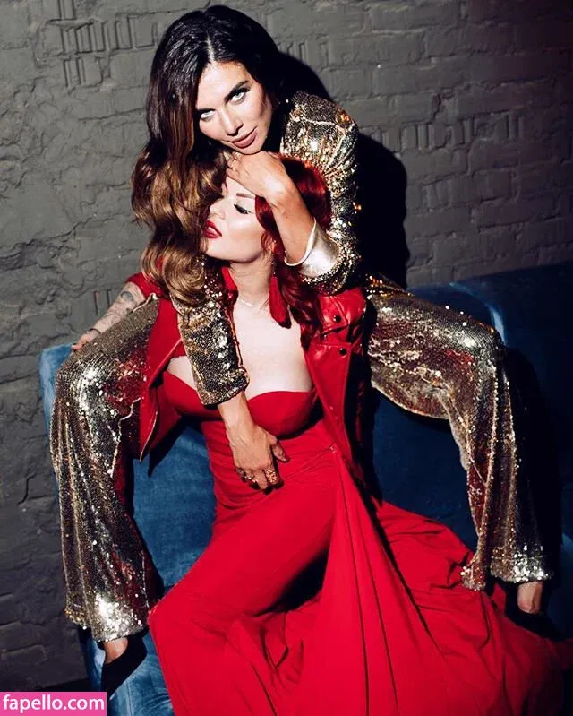 Gogo Stripper Onlyfans Photo Gallery 