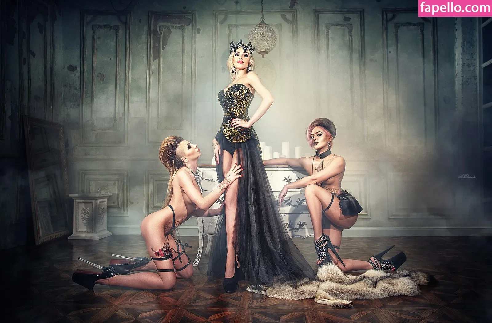 Gogo Stripper Onlyfans Photo Gallery 