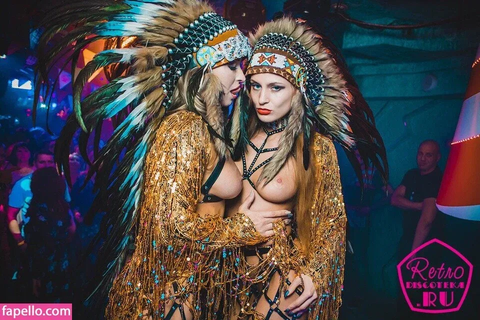 Gogo Stripper Onlyfans Photo Gallery 