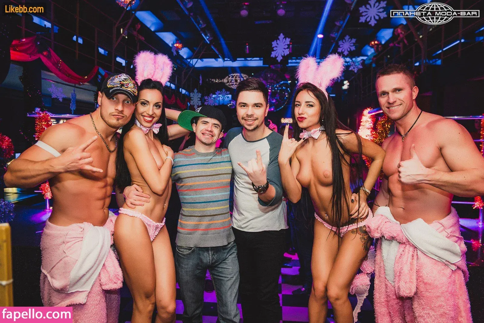 Gogo Stripper Onlyfans Photo Gallery 