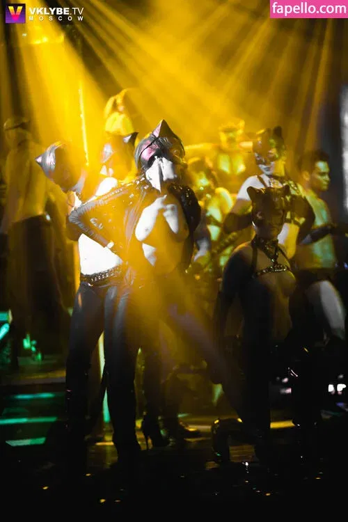 Gogo Stripper Onlyfans Photo Gallery 