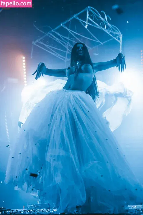 Gogo Stripper Onlyfans Photo Gallery 