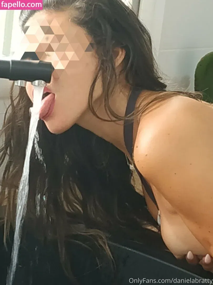 danielabratty Onlyfans Photo Gallery 