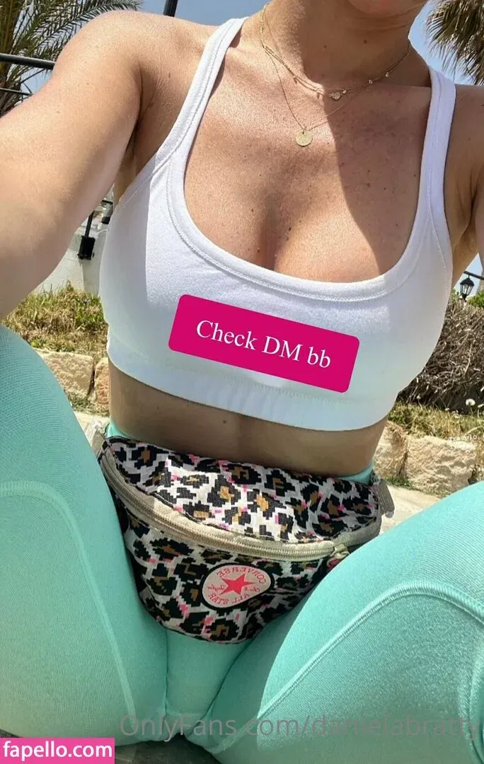 danielabratty Onlyfans Photo Gallery 