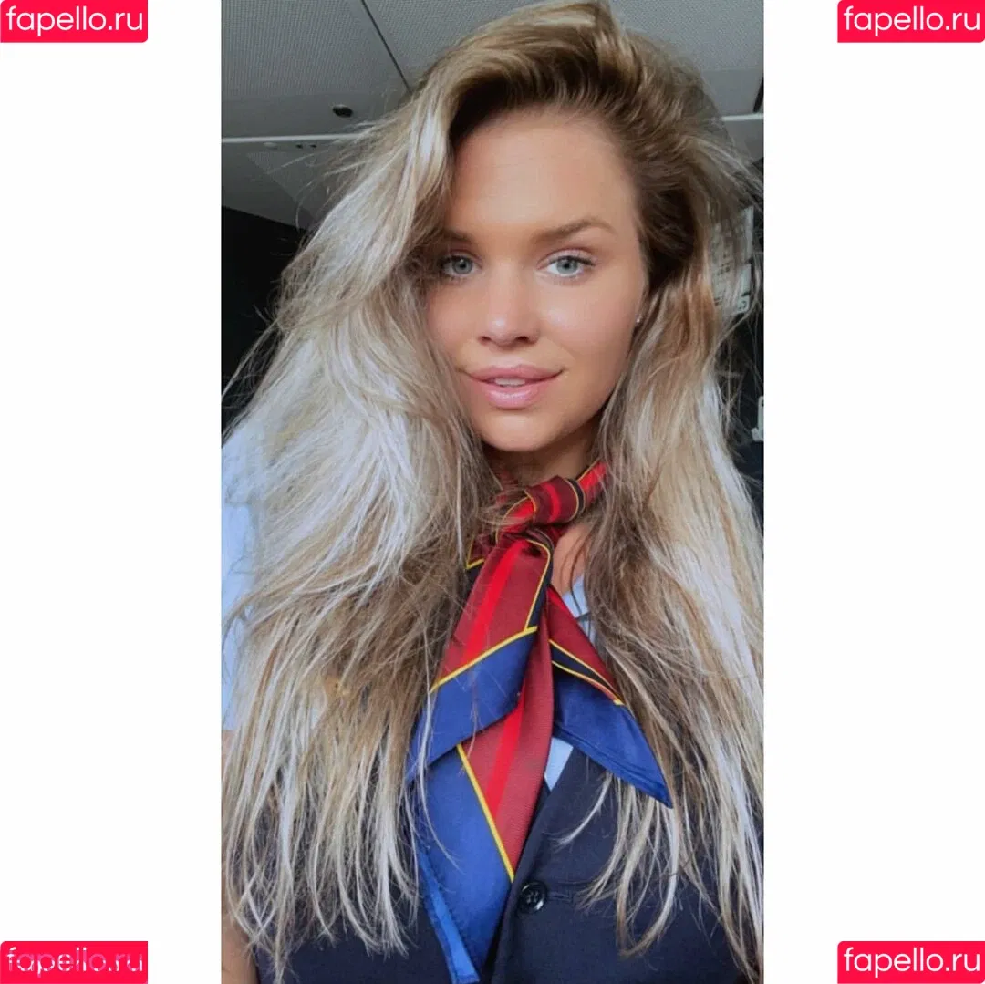 Joyce Straten Onlyfans Photo Gallery 