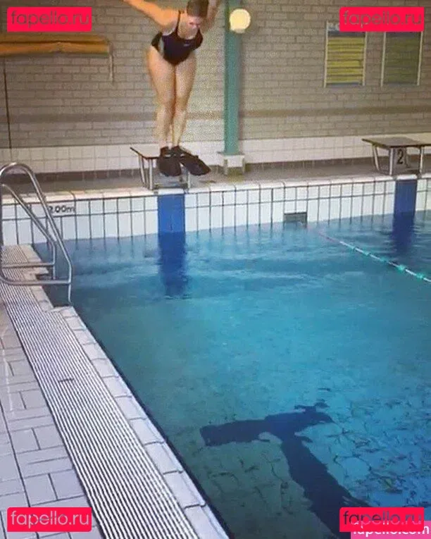 Joyce Straten Onlyfans Photo Gallery 