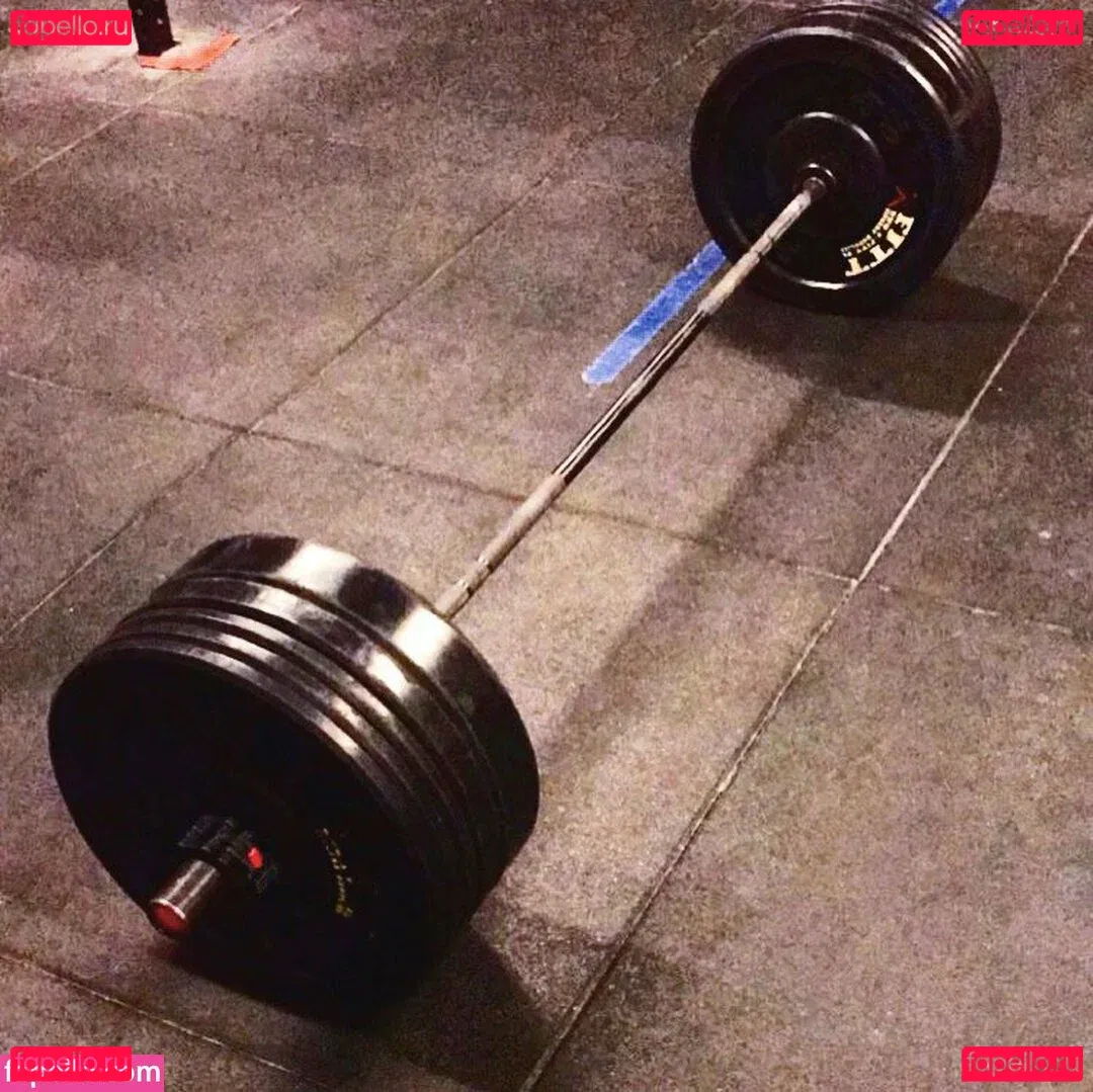 Joyce Straten Onlyfans Photo Gallery 