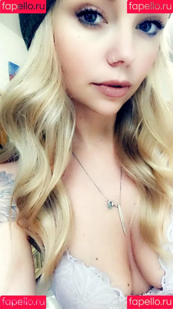 Charlie Chip Onlyfans Photo Gallery 