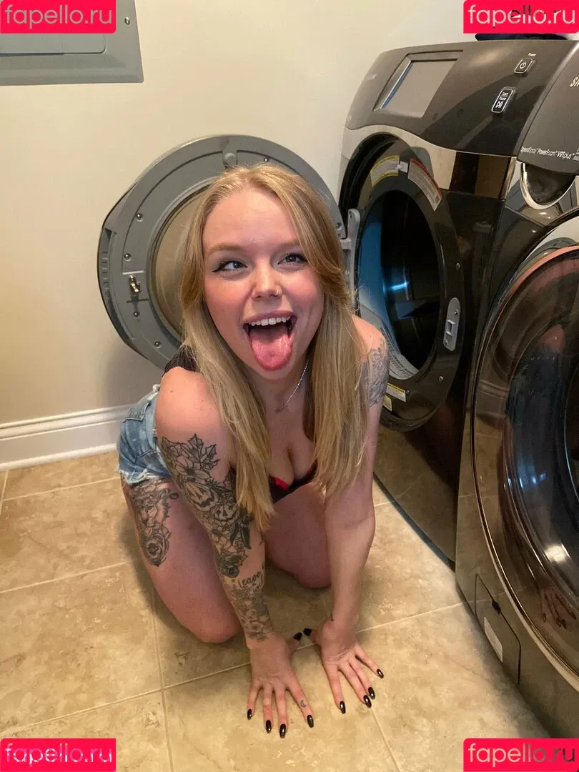 Charlie Chip Onlyfans Photo Gallery 