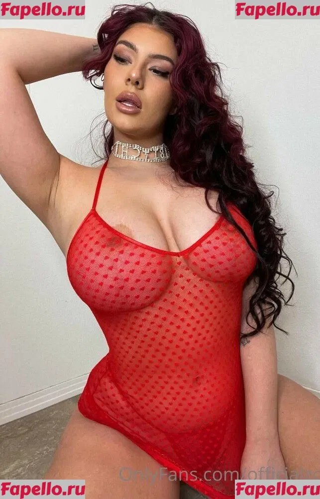 Officialzoerenea Onlyfans Photo Gallery 