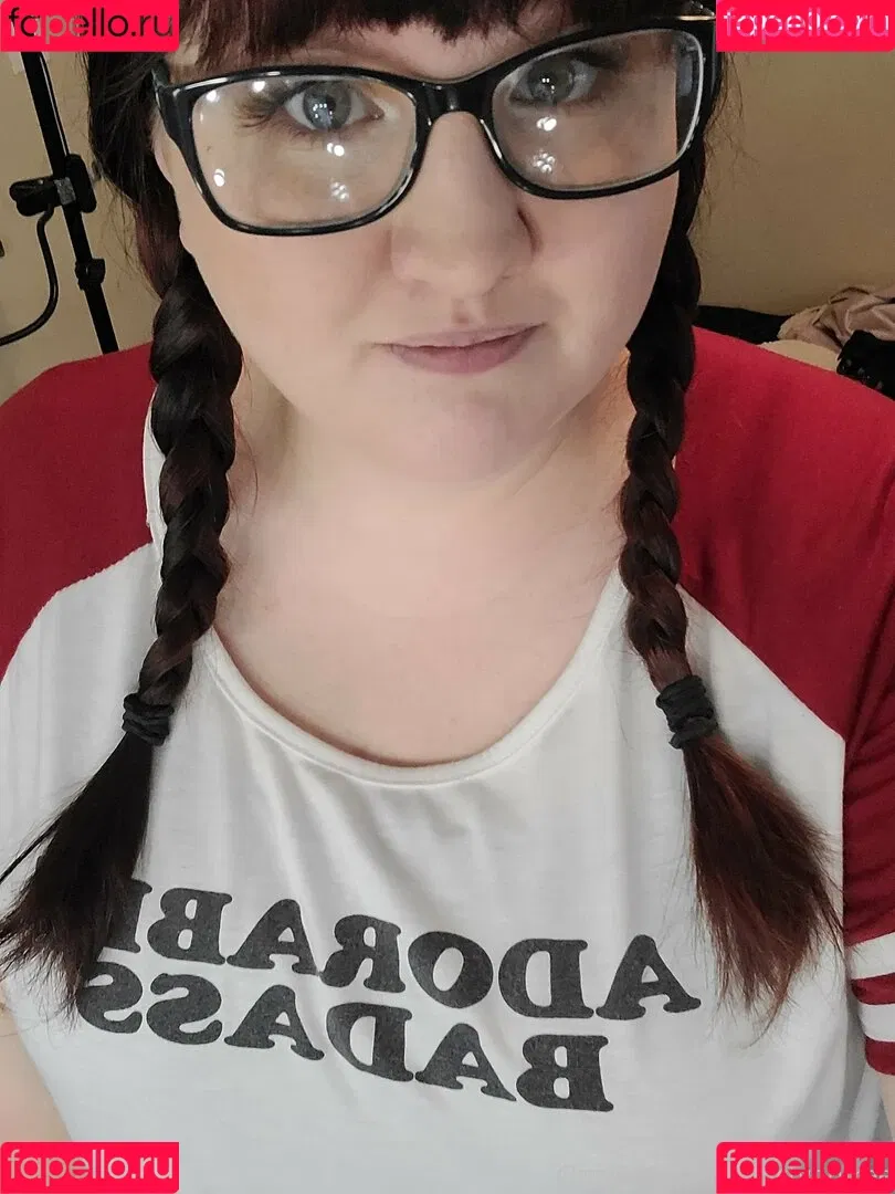 thictyphbbw Onlyfans Photo Gallery 
