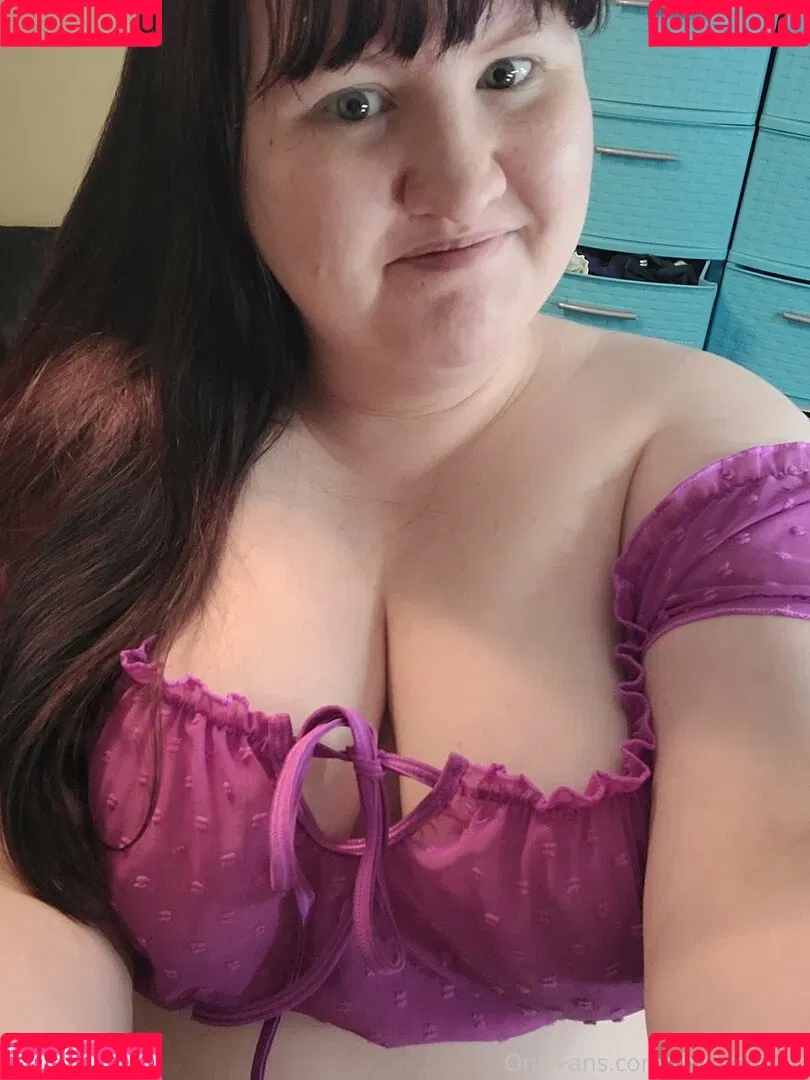 thictyphbbw Onlyfans Photo Gallery 