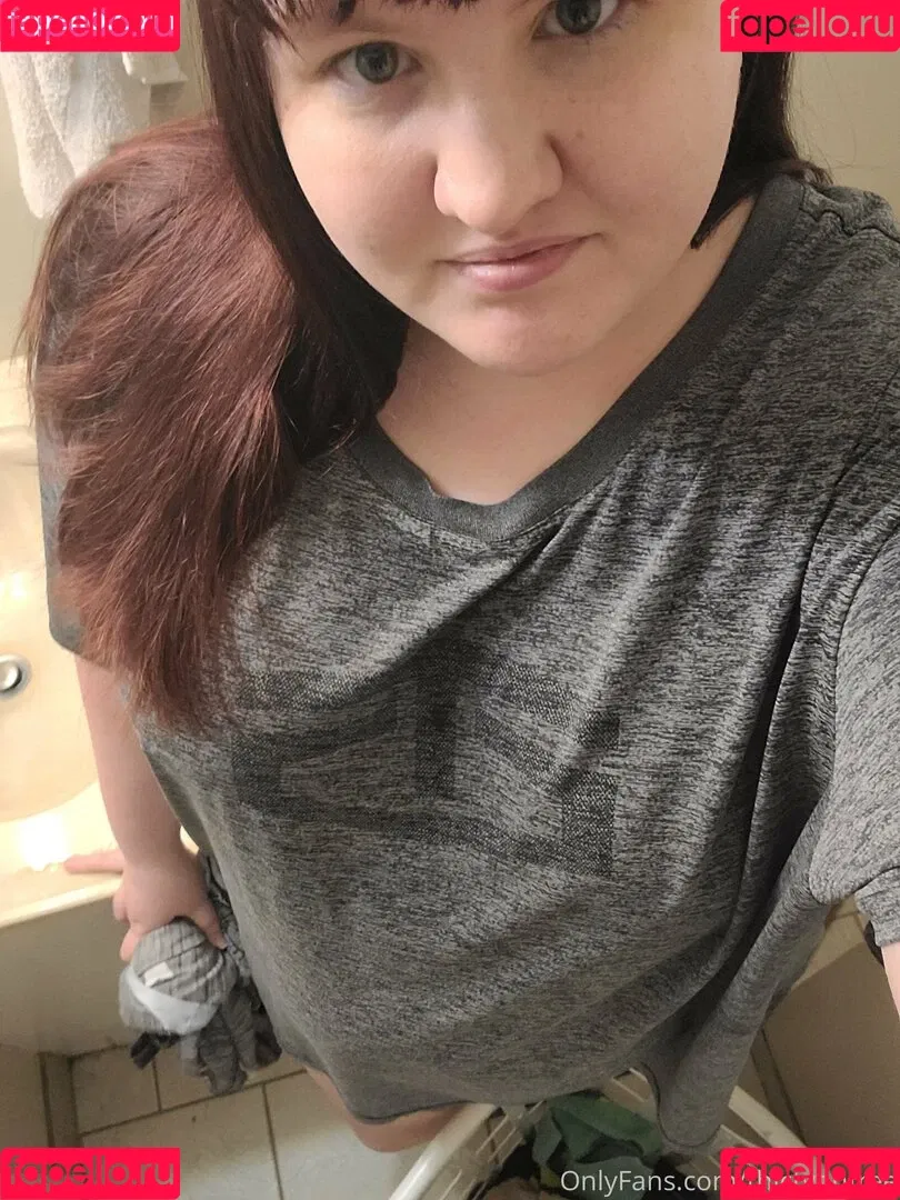 thictyphbbw Onlyfans Photo Gallery 