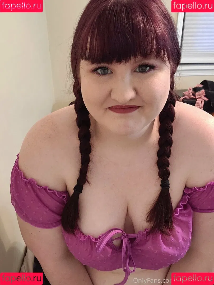 thictyphbbw Onlyfans Photo Gallery 