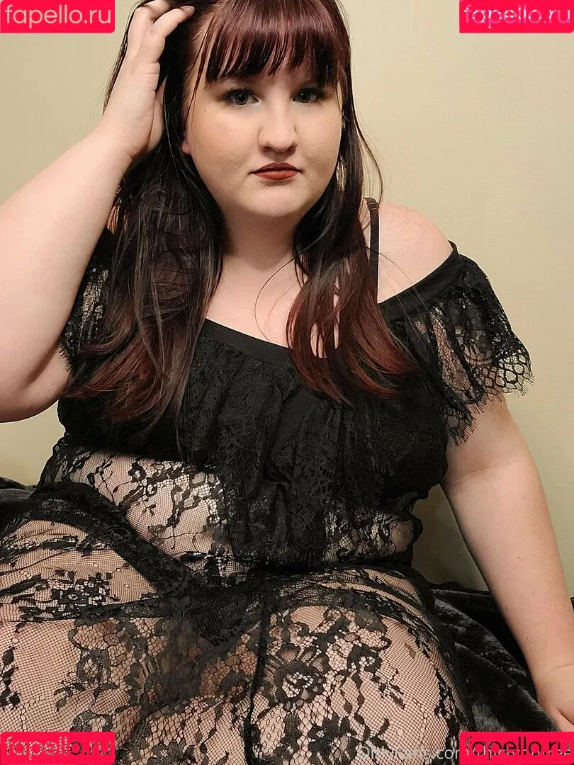 thictyphbbw Onlyfans Photo Gallery 
