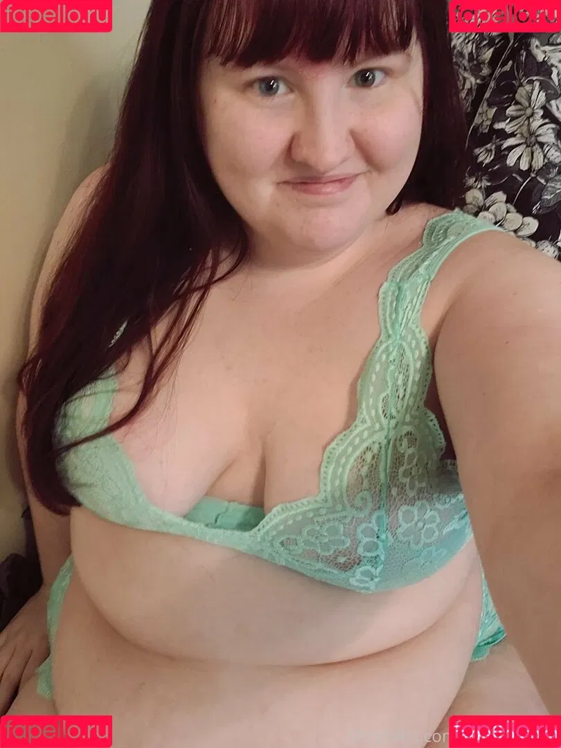 thictyphbbw Onlyfans Photo Gallery 