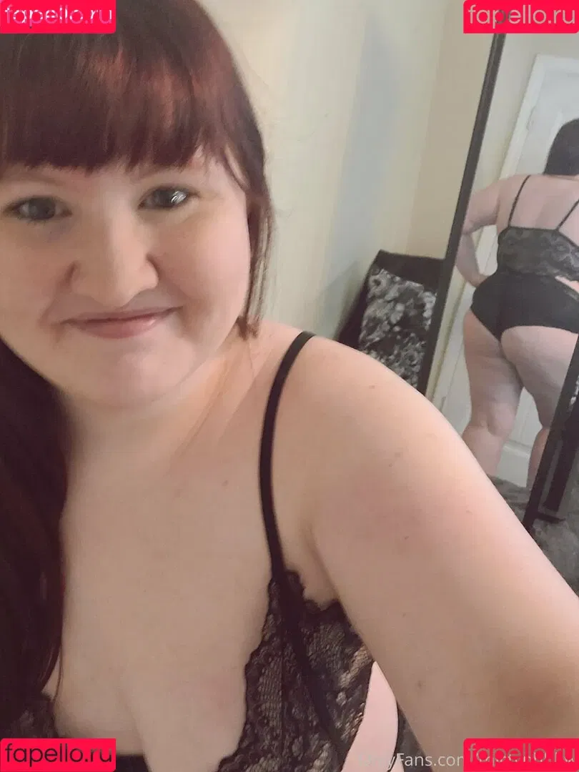 thictyphbbw Onlyfans Photo Gallery 