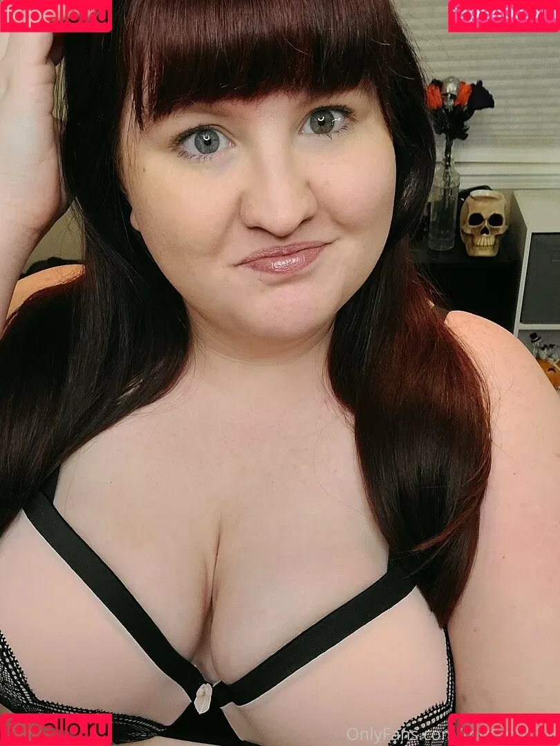 thictyphbbw Onlyfans Photo Gallery 