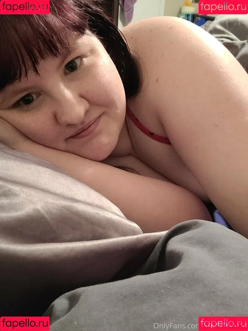 thictyphbbw Onlyfans Photo Gallery 