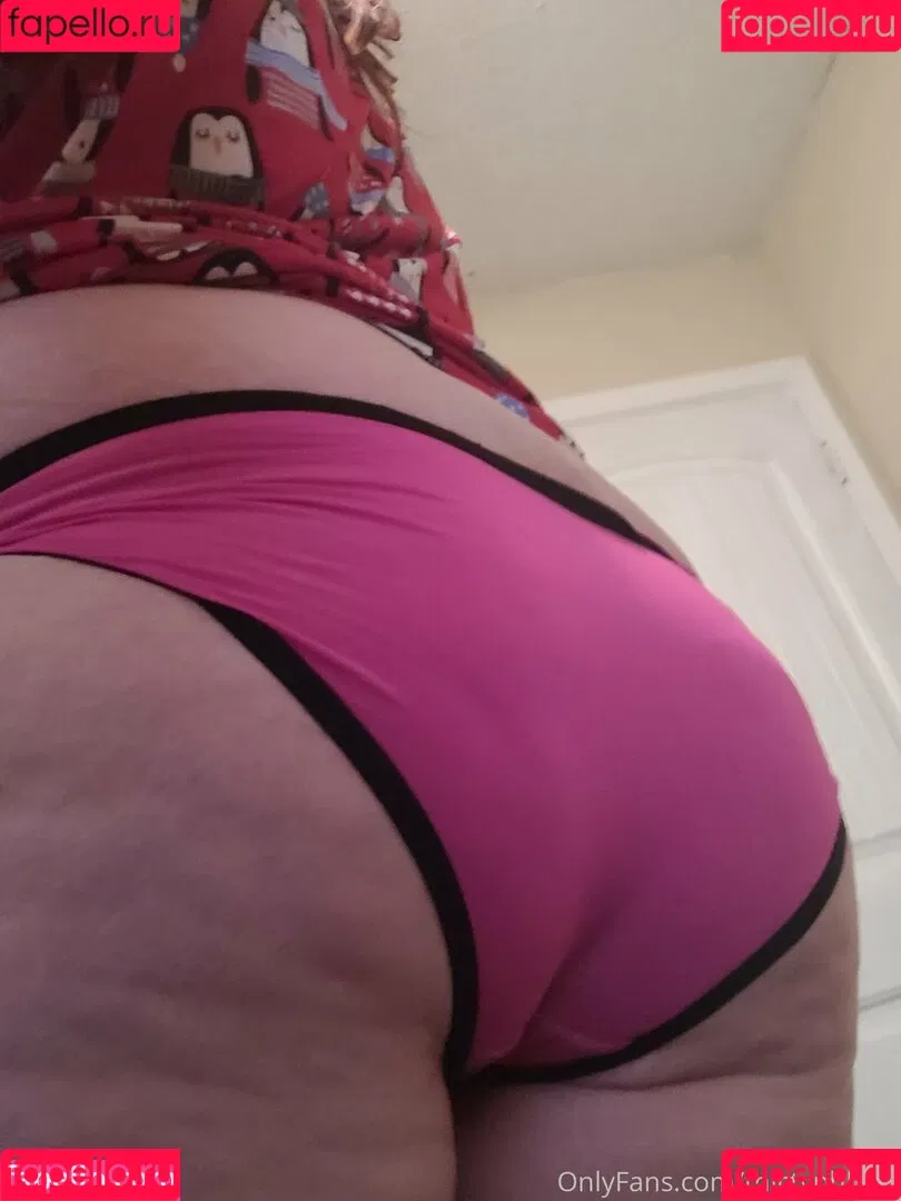 thictyphbbw Onlyfans Photo Gallery 