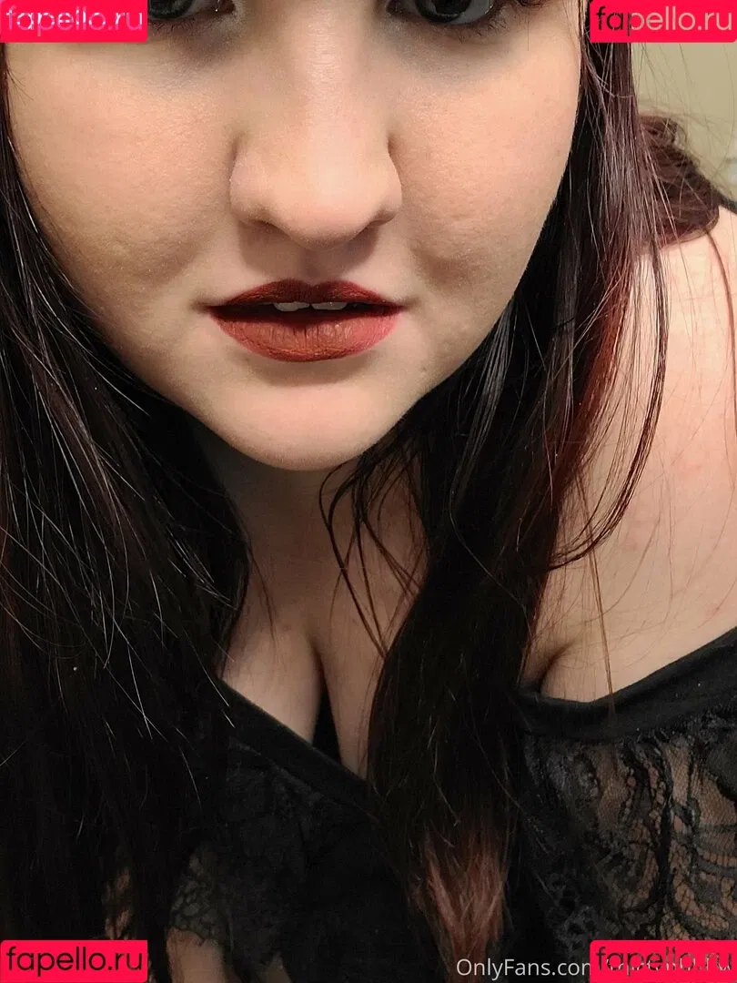 thictyphbbw Onlyfans Photo Gallery 
