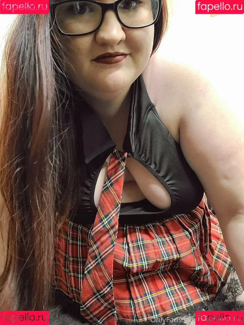 thictyphbbw Onlyfans Photo Gallery 