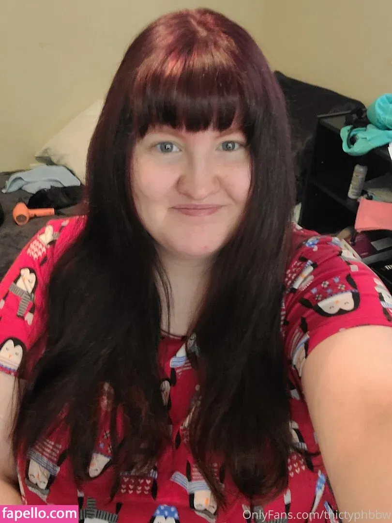 thictyphbbw Onlyfans Photo Gallery 