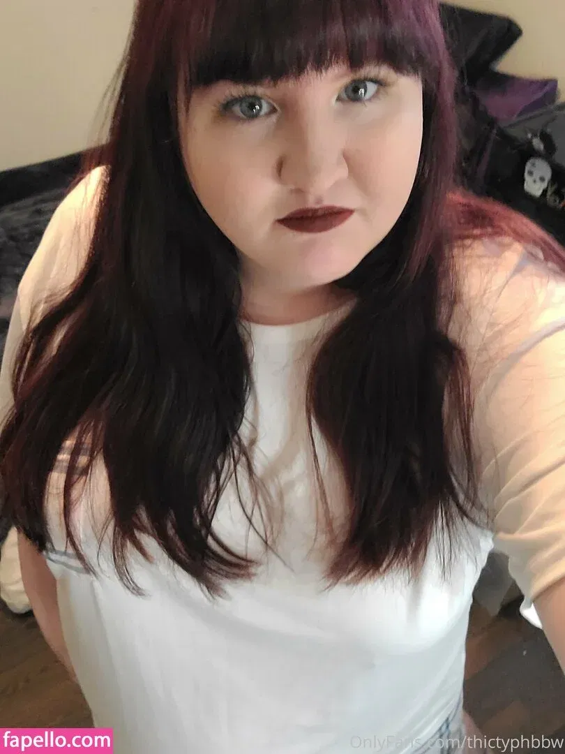 thictyphbbw Onlyfans Photo Gallery 