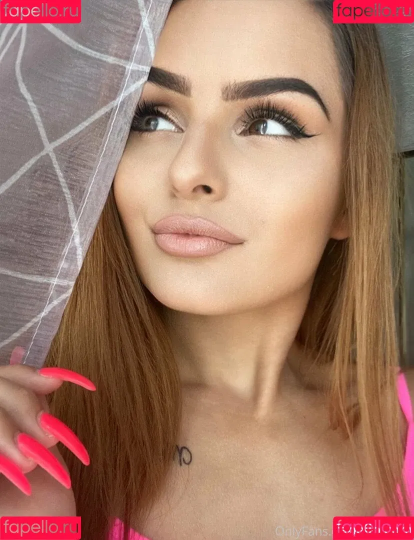 lindanew Onlyfans Photo Gallery 