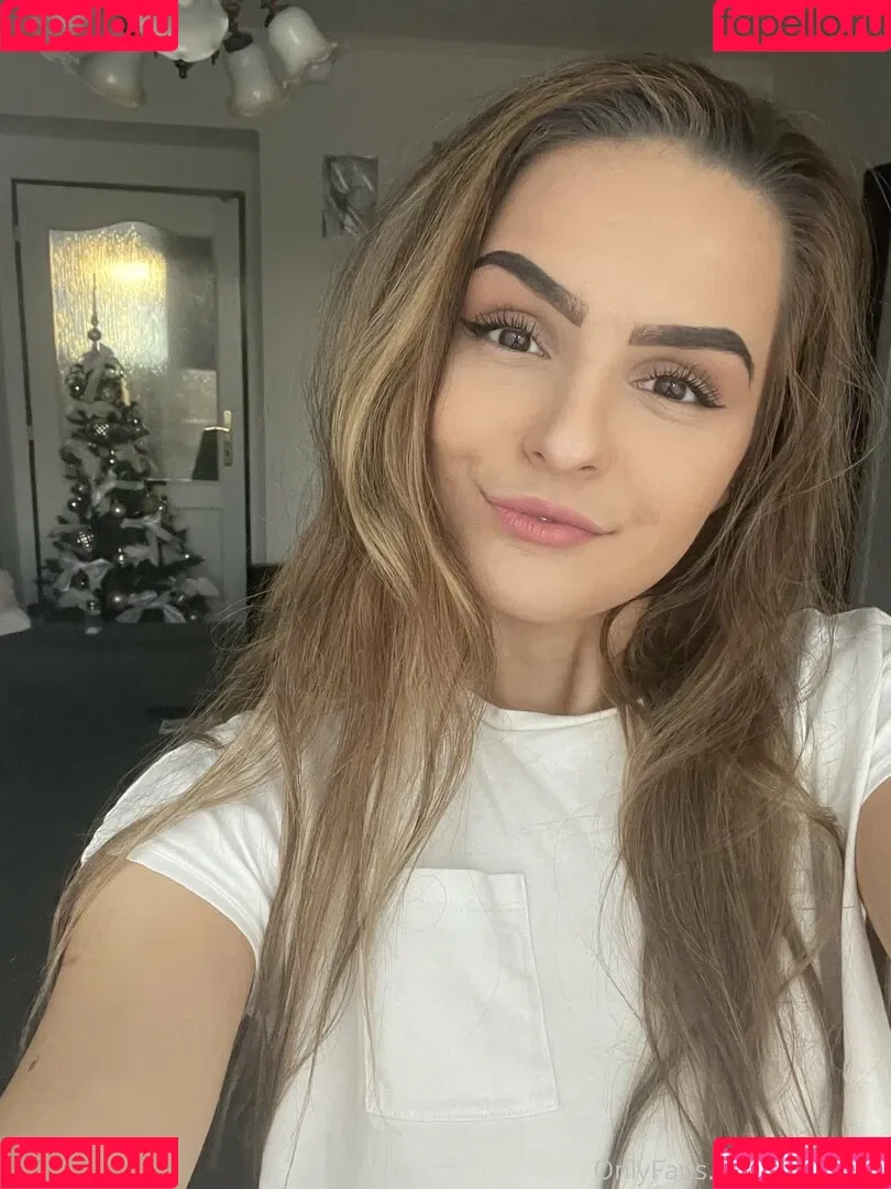 lindanew Onlyfans Photo Gallery 