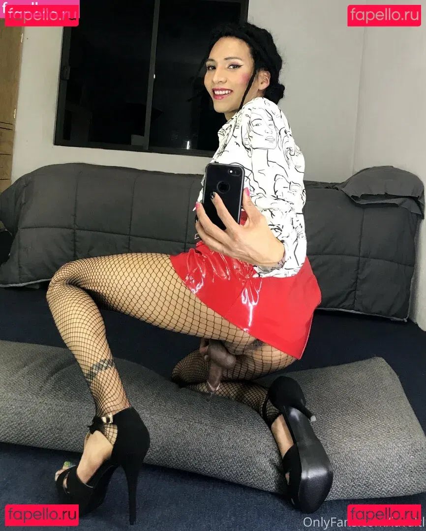 Lavaltl Onlyfans Photo Gallery 