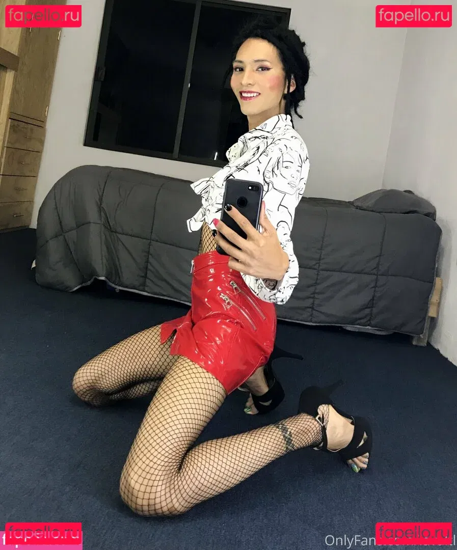 Lavaltl Onlyfans Photo Gallery 